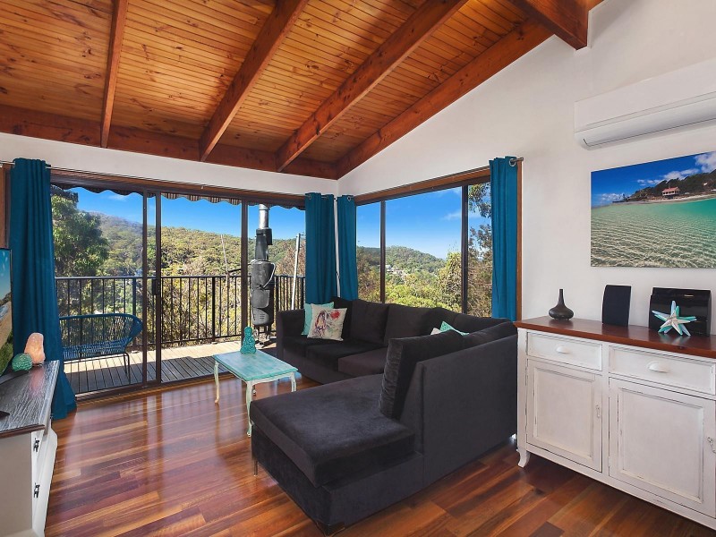 34 Sublime Point Avenue, Tascott NSW 2250