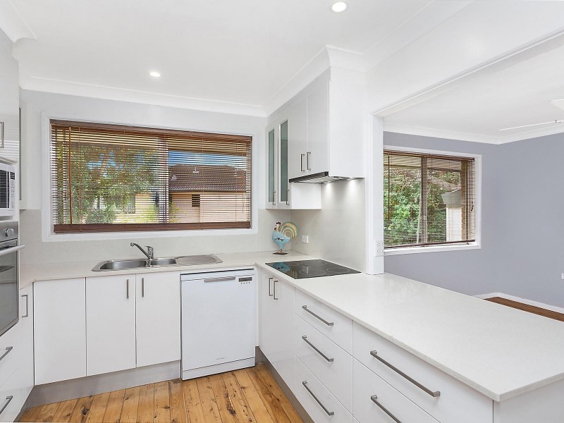 8 Northwind Avenue, Point Clare NSW 2250