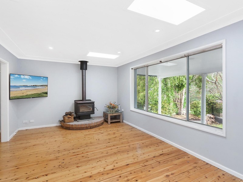 8 Northwind Avenue, Point Clare NSW 2250