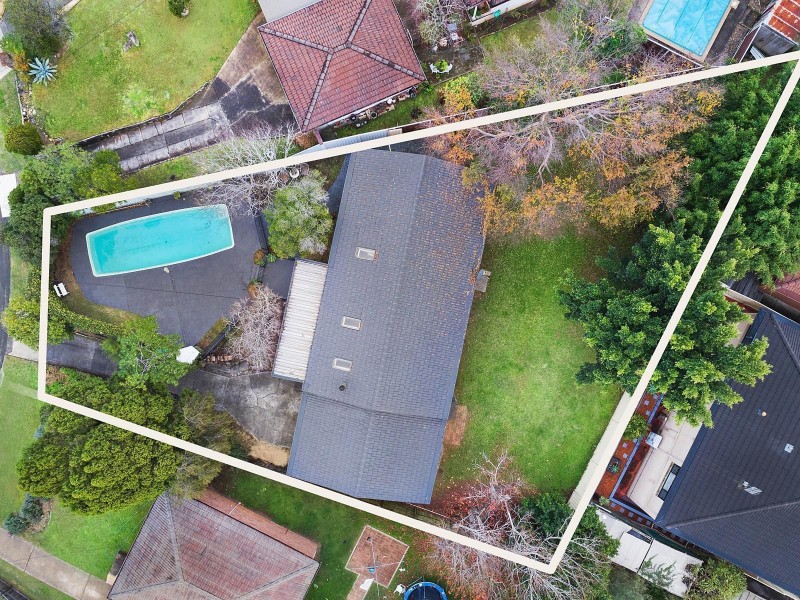 8 Northwind Avenue, Point Clare NSW 2250