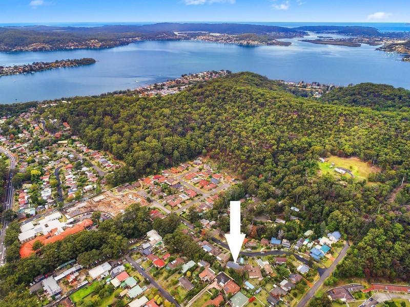 8 Northwind Avenue, Point Clare NSW 2250