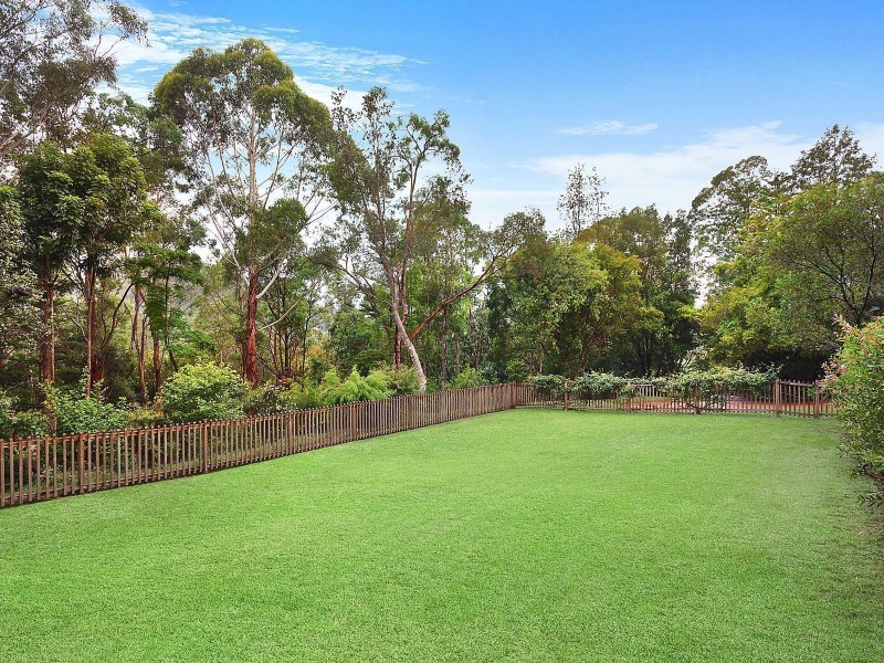 19 Treeline Close, Narara NSW 2250