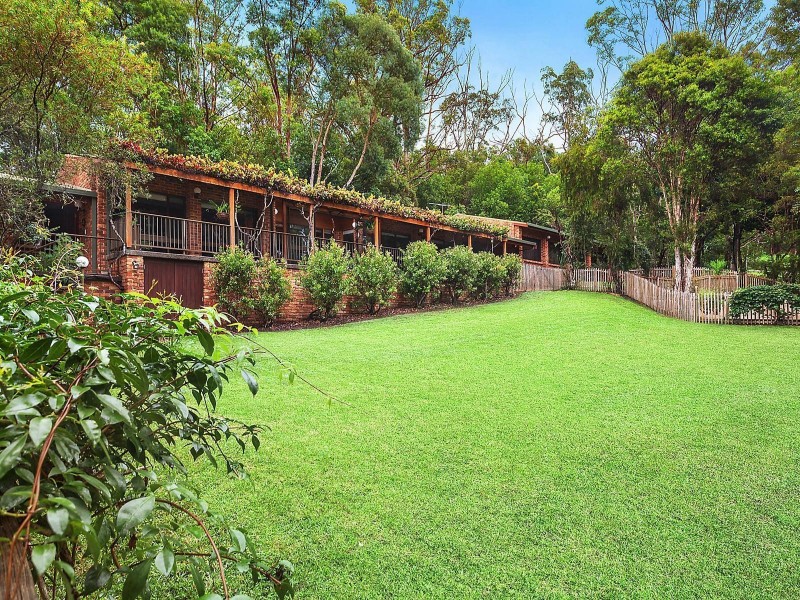 19 Treeline Close, Narara NSW 2250