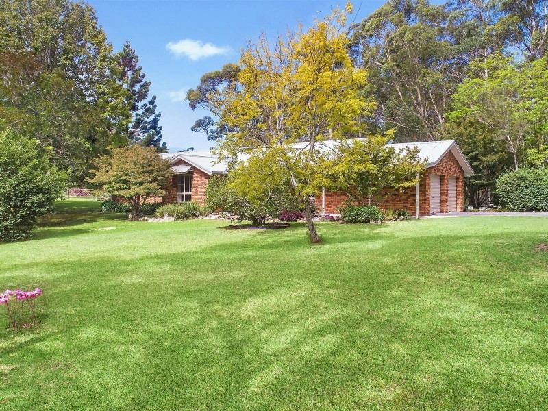 8 Reservoir Road, Ourimbah NSW 2258