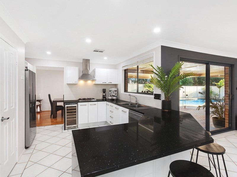 24 Geoffrey Joseph Close, Kariong NSW 2250