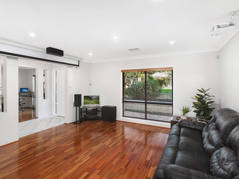 24 Geoffrey Joseph Close, Kariong NSW 2250