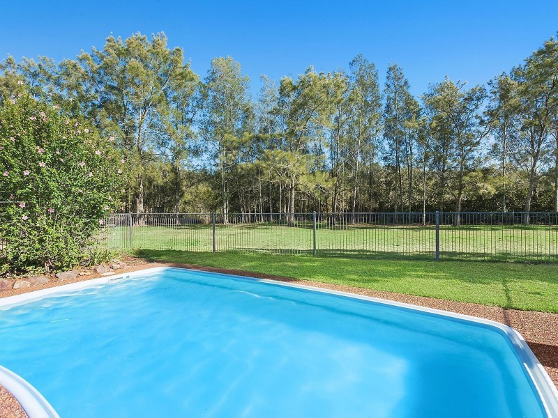 31 Bayline Drive, Point Clare NSW 2250