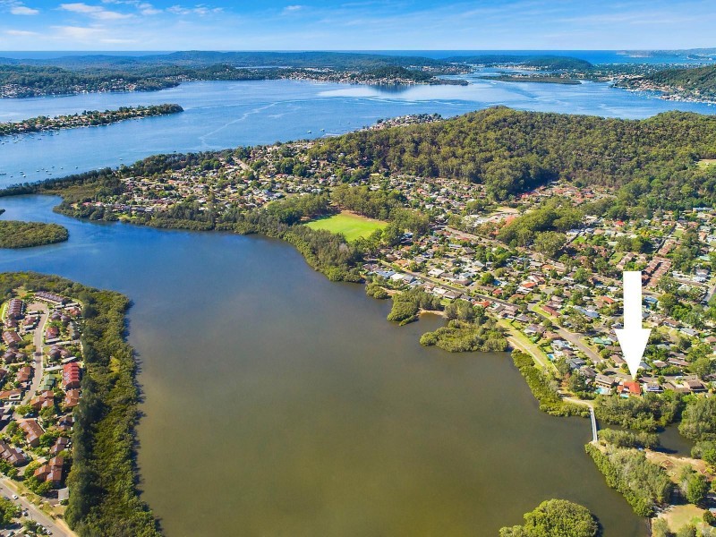 31 Bayline Drive, Point Clare NSW 2250