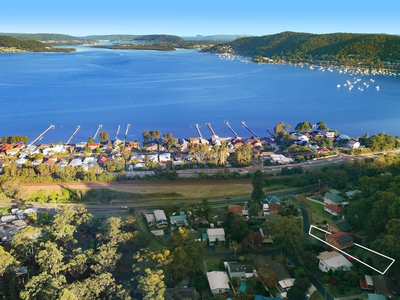 5 Jacaranda Crescent, Tascott NSW 2250