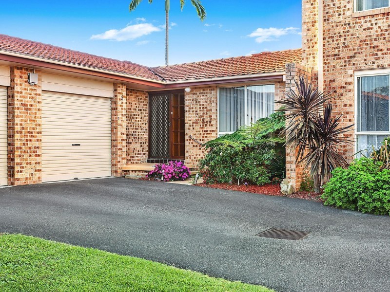 2/5 Ferguson Close, West Gosford NSW 2250