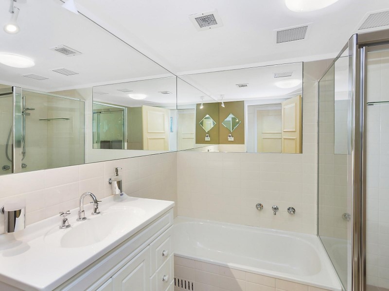 10/1 Wharf Street, East Gosford NSW 2250