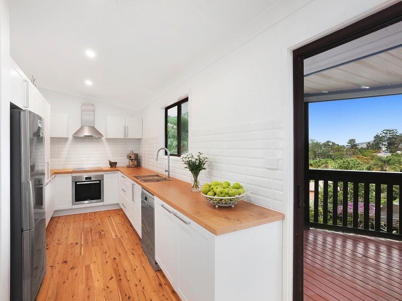 43 Melaleuca Crescent, Tascott NSW 2250