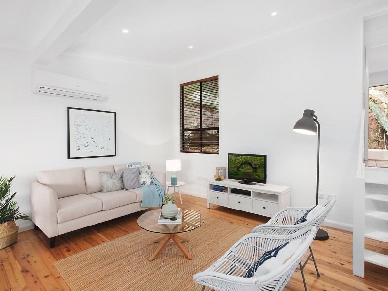 43 Melaleuca Crescent, Tascott NSW 2250