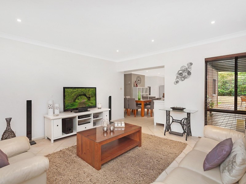 25 Tallowood Crescent, Erina NSW 2250