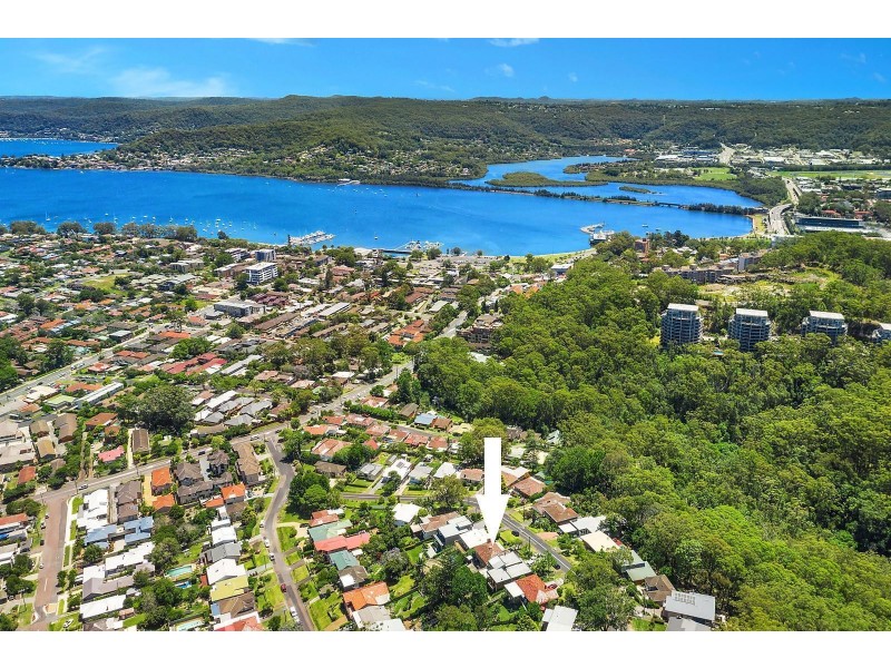 9 Bay View Avenue, East Gosford NSW 2250