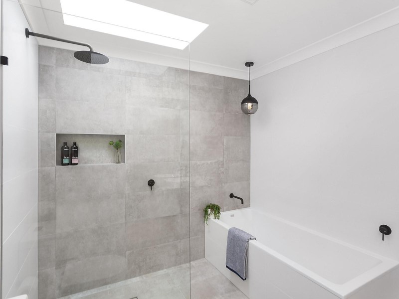 60 Jarrett Street, Wyoming NSW 2250