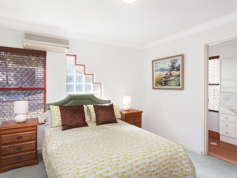 1/104 John Whiteway Drive, Gosford NSW 2250