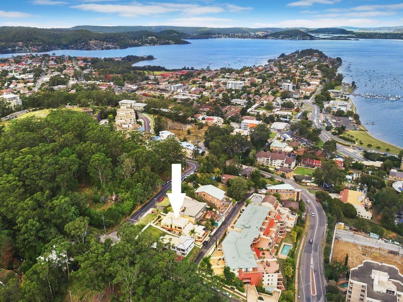 1/104 John Whiteway Drive, Gosford NSW 2250