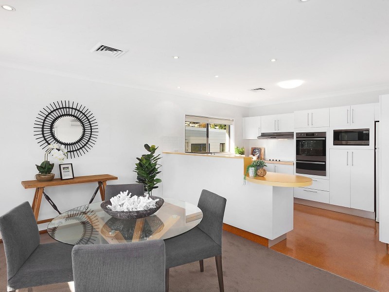 27 Village Road, Saratoga NSW 2251