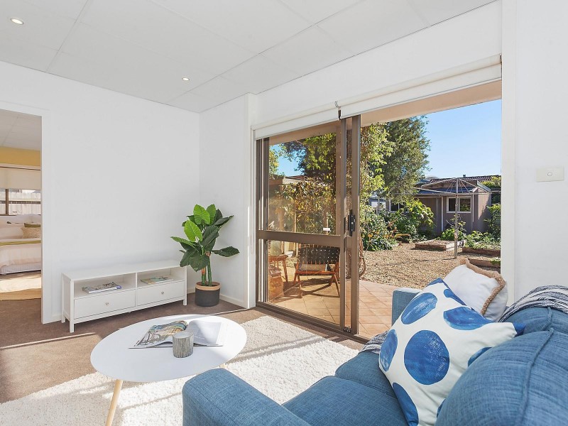 27 Village Road, Saratoga NSW 2251