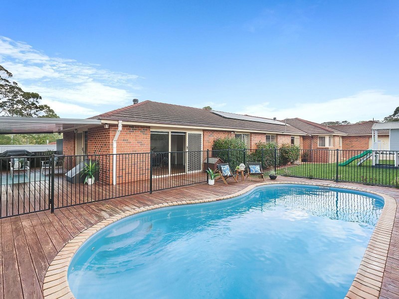 63 Woodview Avenue, Lisarow NSW 2250