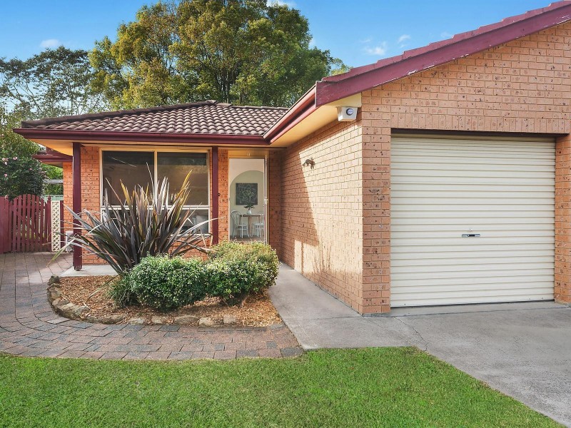 1/11 Eric Close, Narara NSW 2250