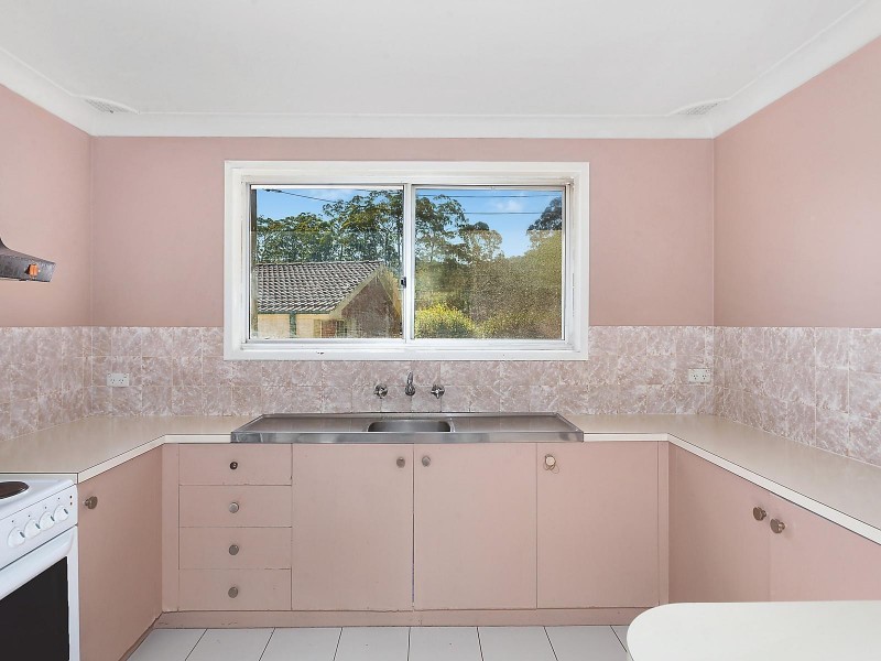 12/4 Kalawarra Road, Wyoming NSW 2250