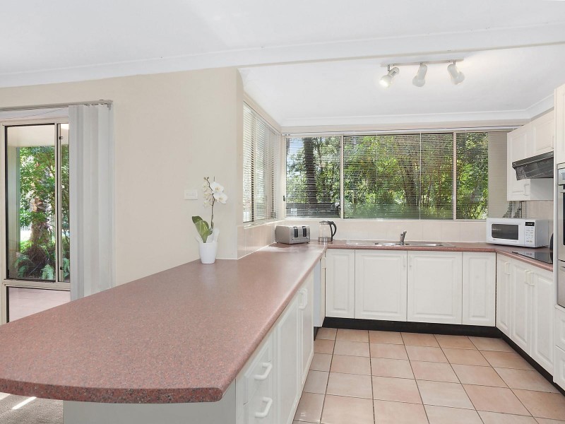 4/117 John Whiteway Drive, Gosford NSW 2250
