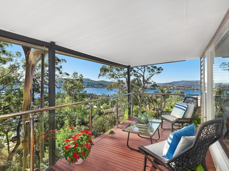 33 Penang Street, Point Clare NSW 2250