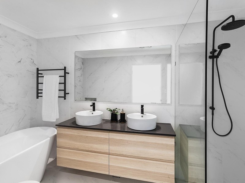 7 Mannings Road, Lisarow NSW 2250