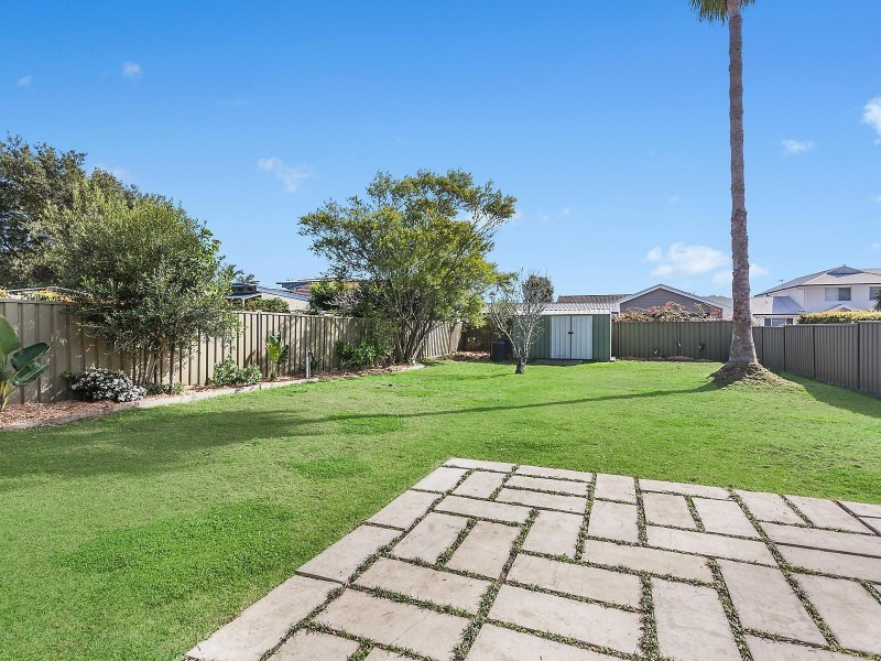 23 Village Road, Saratoga NSW 2251