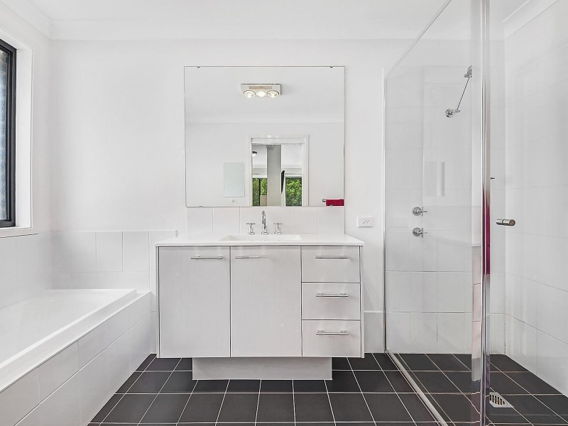 6/11 Hanlan Street South, Narara NSW 2250