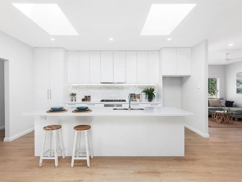 18 Dolly Avenue, Springfield NSW 2250