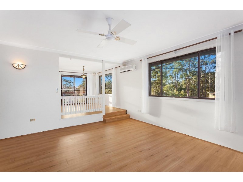 18 Mindaree Avenue, Wyoming NSW 2250