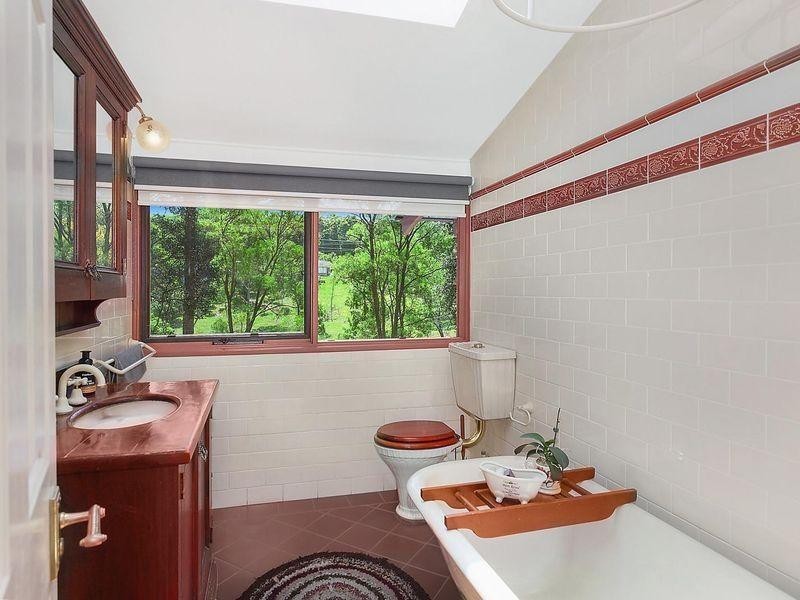 55 Glen Road, Ourimbah NSW 2258