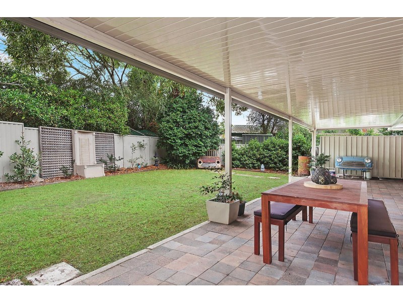 6 Shore Brace, Tascott NSW 2250