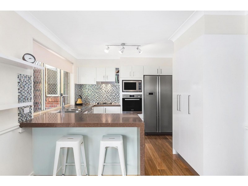 6 Acorn Place, Ourimbah NSW 2258