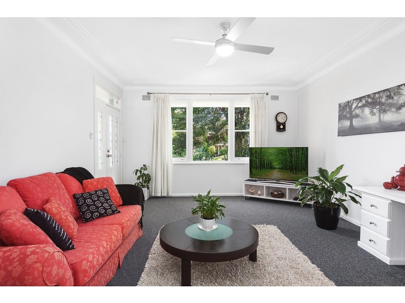 2 King Street, Ourimbah NSW 2258