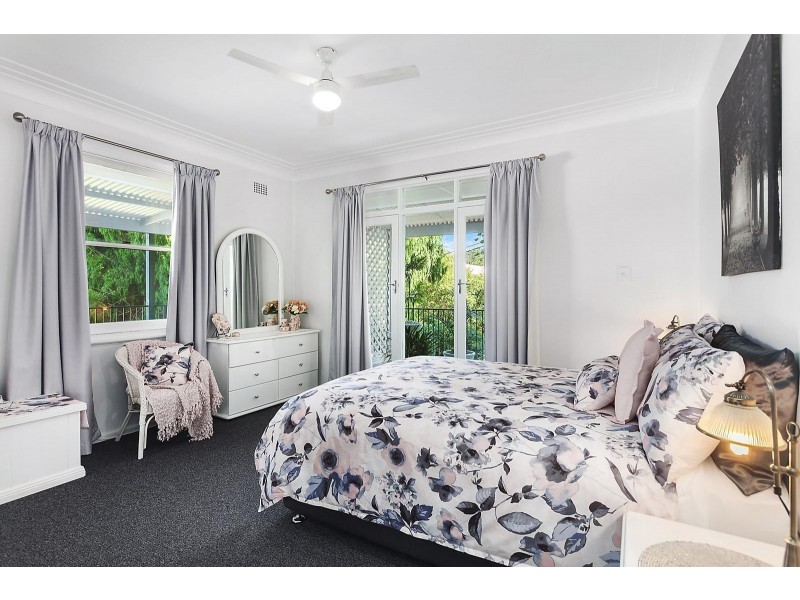 2 King Street, Ourimbah NSW 2258
