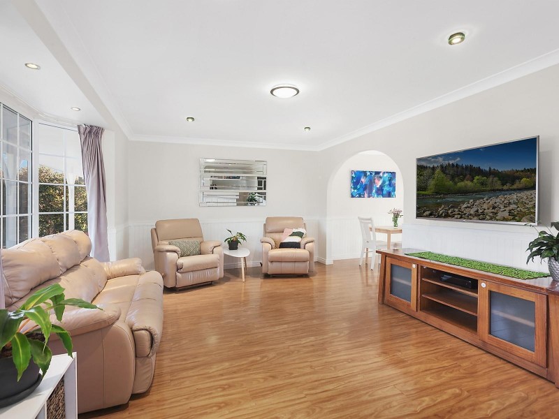 16 Belsham Road, Kariong NSW 2250