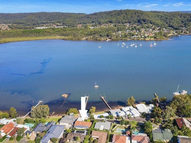 22 Wharf Street, East Gosford NSW 2250