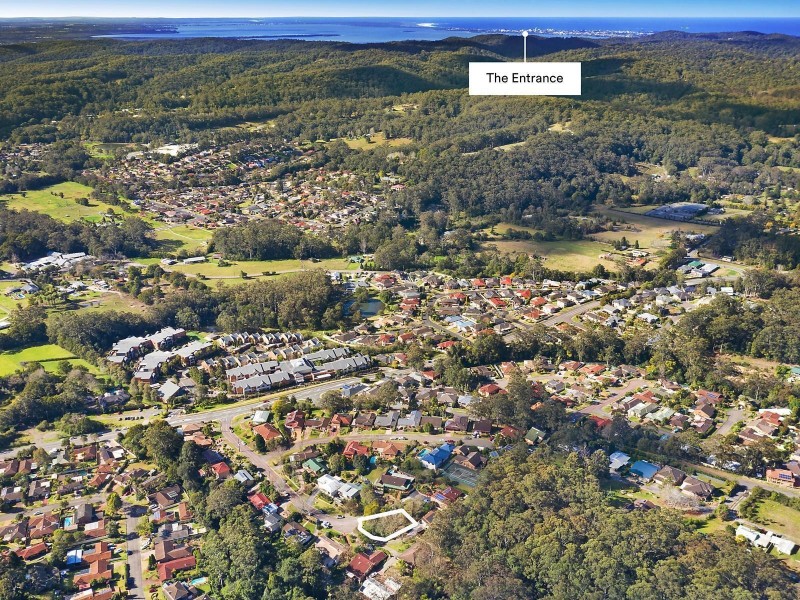 17 Janine Close, Lisarow NSW 2250