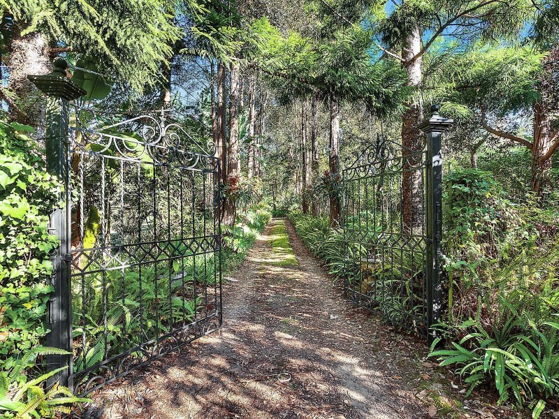 61 Glen Road, Niagara Park NSW 2250