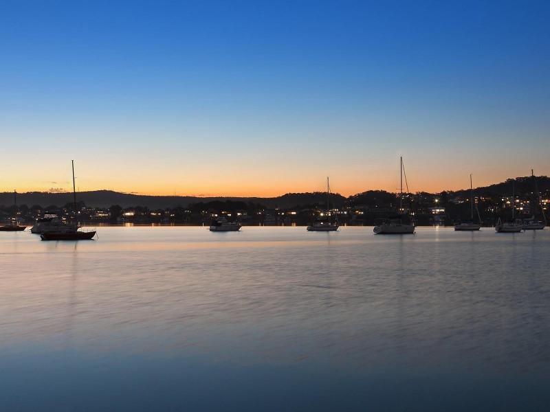 19 Bayside Drive, Green Point NSW 2251