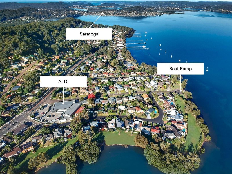 19 Bayside Drive, Green Point NSW 2251