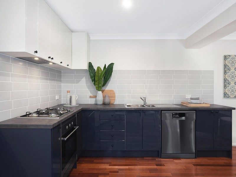 5 Rubie Crescent, East Gosford NSW 2250