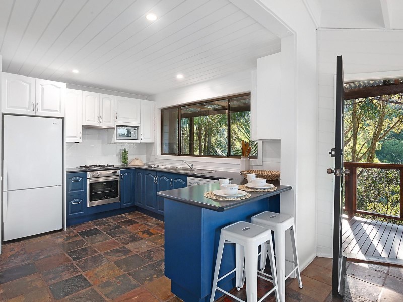 5 Rubie Crescent, East Gosford NSW 2250