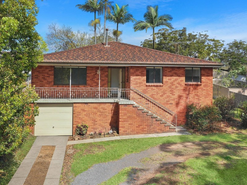 2 Berrys Head Road, Wyoming NSW 2250