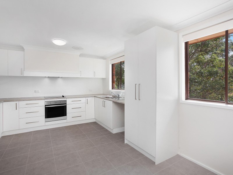 2 Berrys Head Road, Wyoming NSW 2250