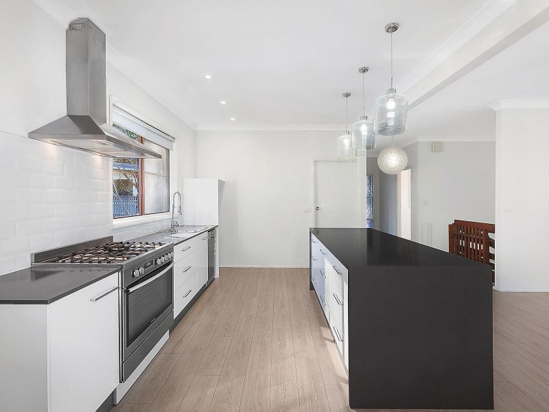 71 Bay View Avenue, East Gosford NSW 2250